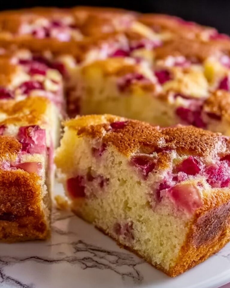 Norwegian Rhubarb Cake Recipe