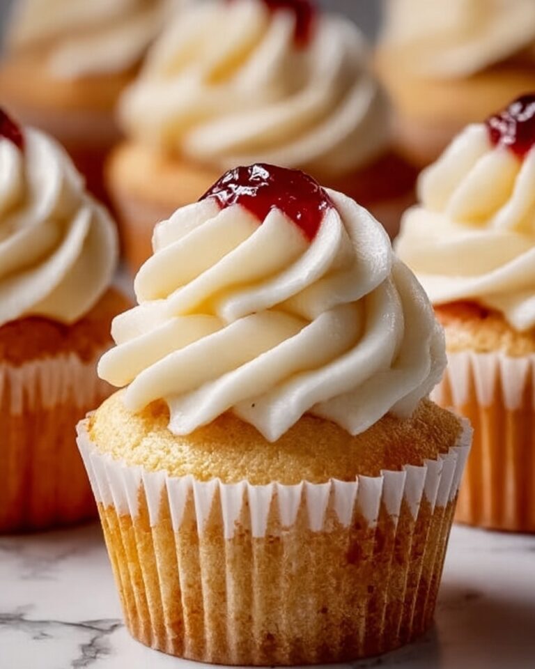 Easy Vanilla Cupcakes Recipe