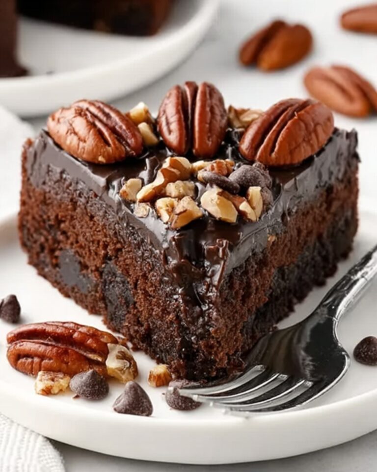 Gooey Chocolate Pecan Cake Recipe