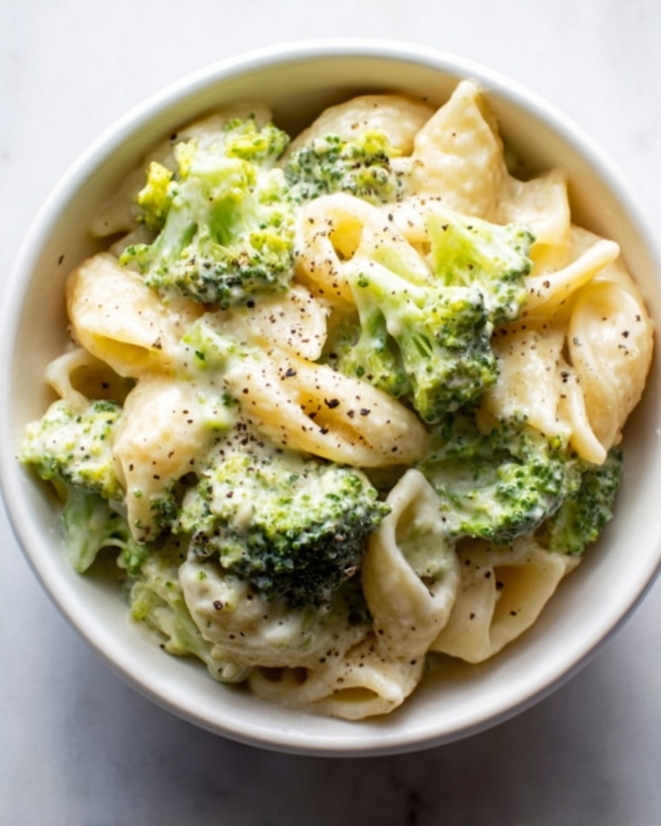 Irresistible Chicken and Broccoli Alfredo Bake Recipe - Recipe Image